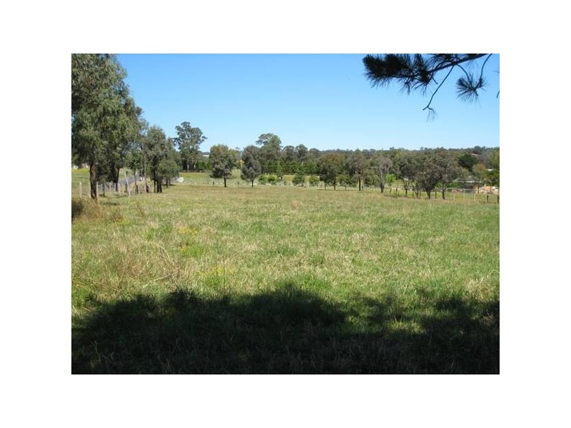 Pheasants Nest NSW 2574