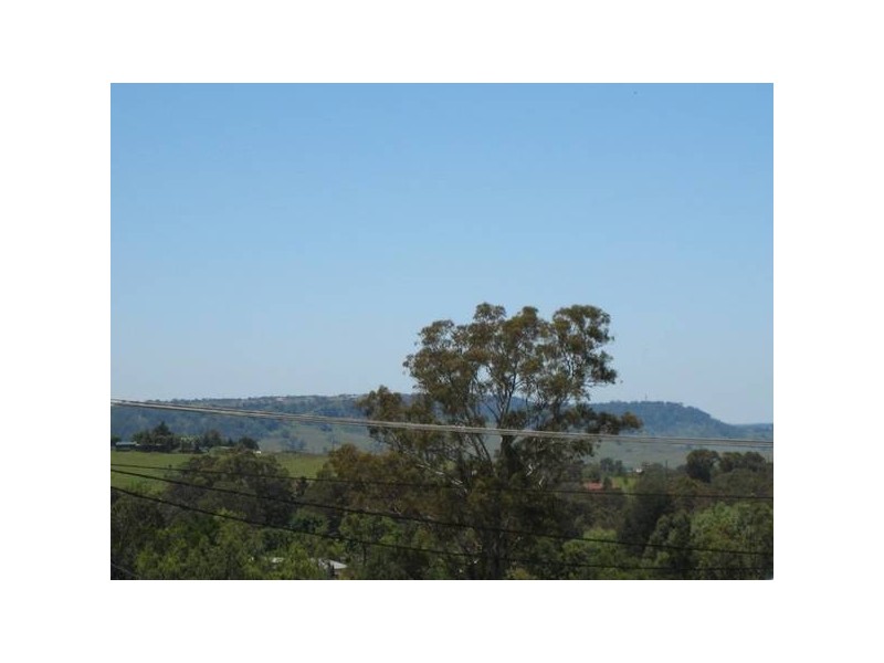 20 Myrtle Creek Ave, Tahmoor NSW 2573