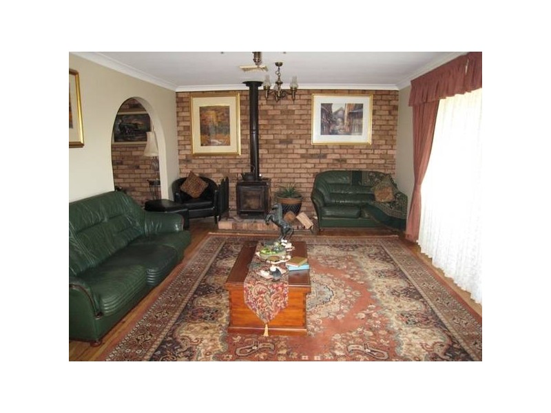 20 Myrtle Creek Ave, Tahmoor NSW 2573