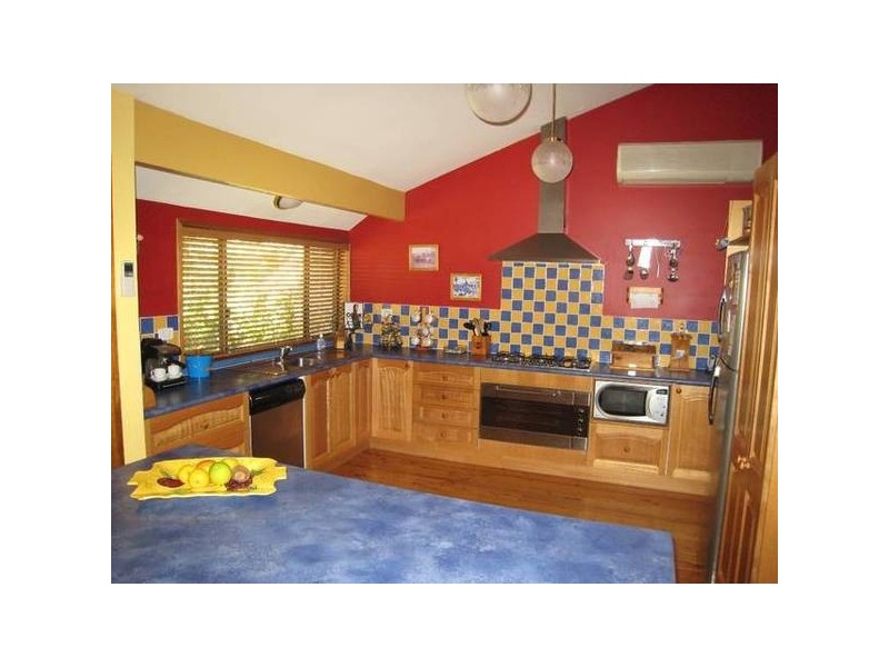 6 Victa Place, Thirlmere NSW 2572