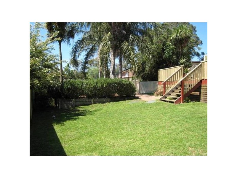 6 Victa Place, Thirlmere NSW 2572