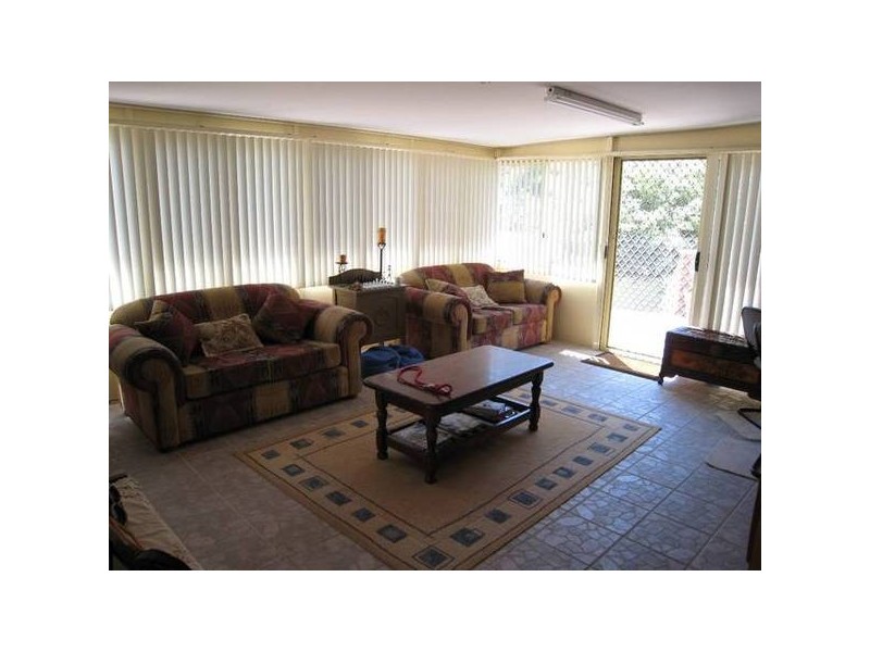 6 Victa Place, Thirlmere NSW 2572