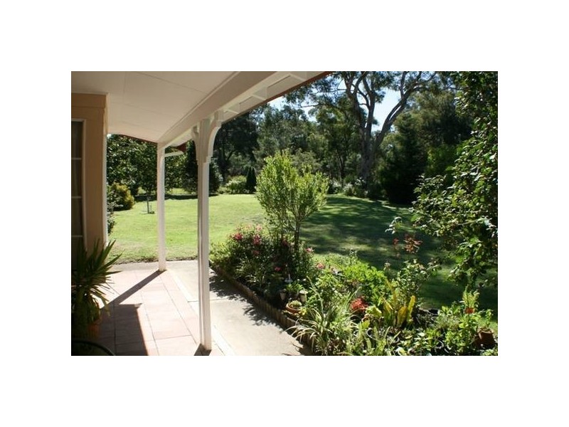 5 Leonard Street, Thirlmere NSW 2572