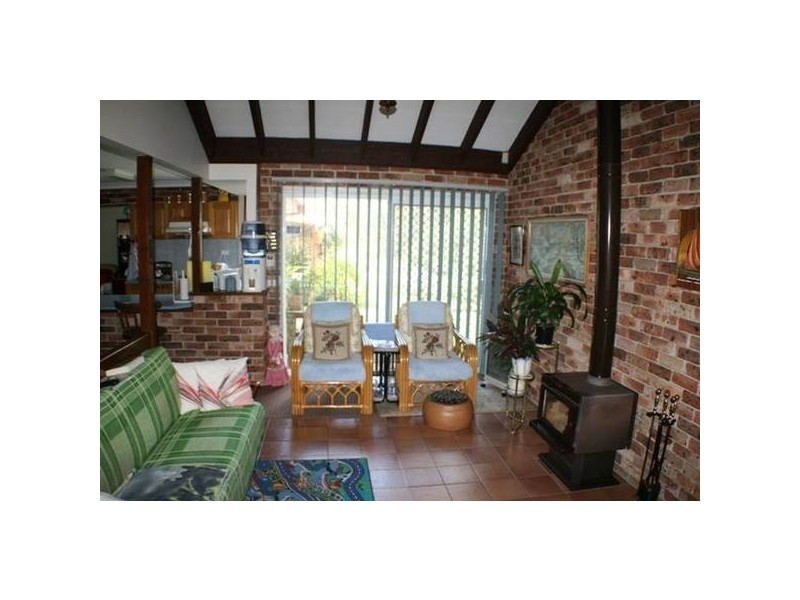 5 Leonard Street, Thirlmere NSW 2572