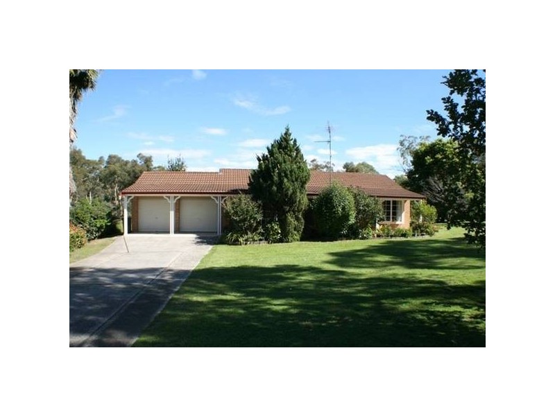 5 Leonard Street, Thirlmere NSW 2572