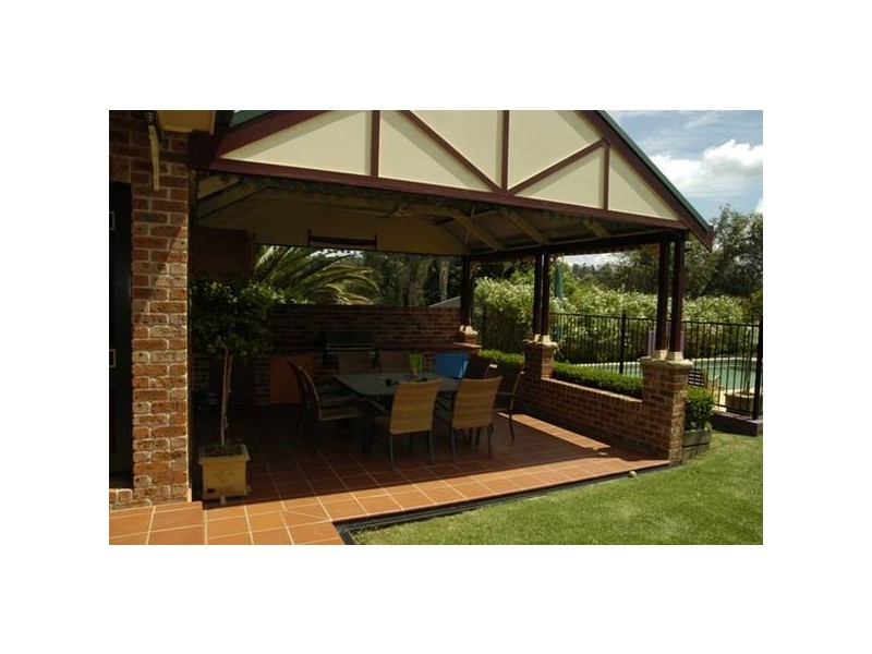 3 Myrtle Creek Avenue, Tahmoor NSW 2573