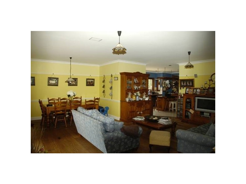 3 Myrtle Creek Avenue, Tahmoor NSW 2573