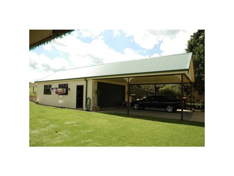 3 Myrtle Creek Avenue, Tahmoor NSW 2573