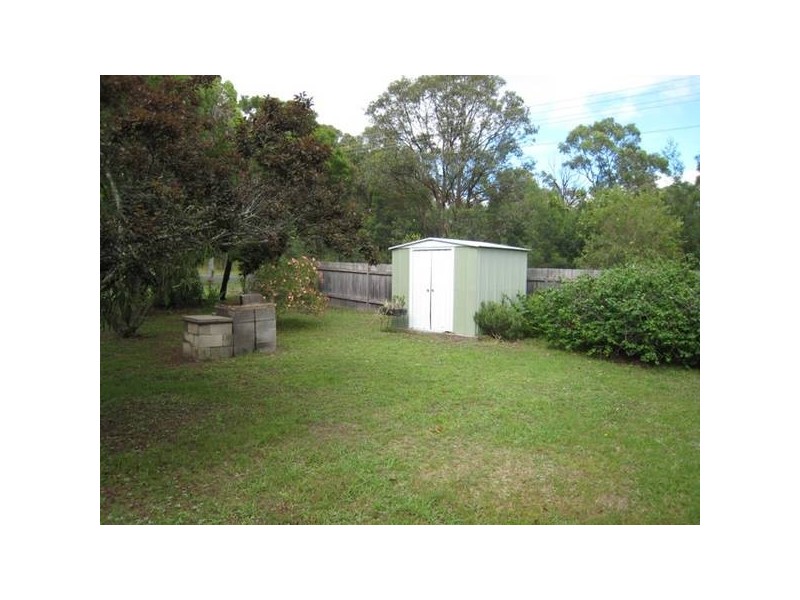 14 Close Street, Thirlmere NSW 2572