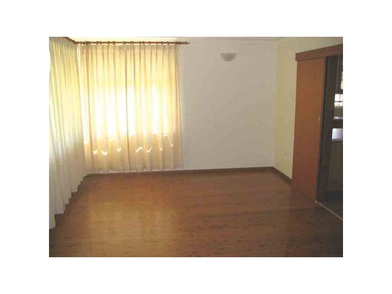 20 Milne St, Tahmoor NSW 2573