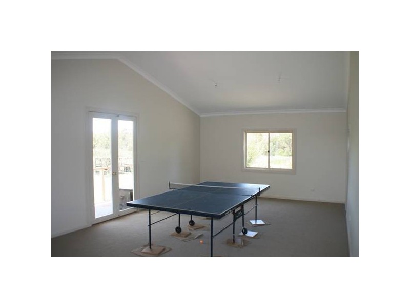 30 Oaks Road, Thirlmere NSW 2572