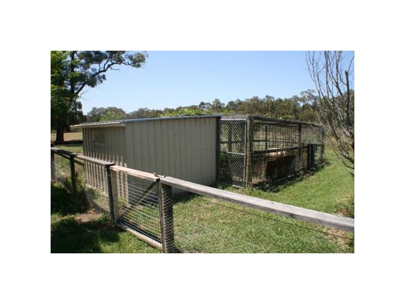 30 Oaks Road, Thirlmere NSW 2572