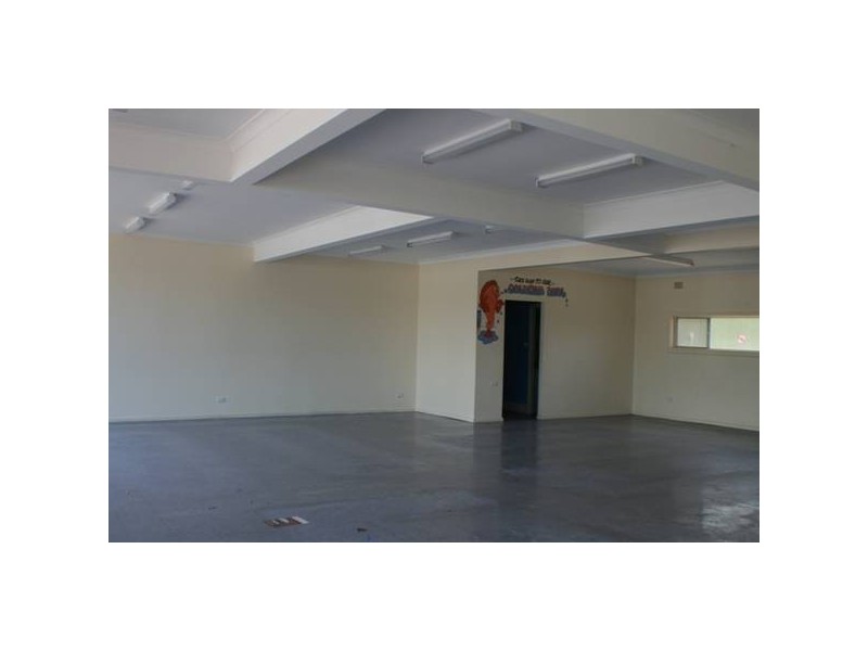 2/187 Argyle Street, Picton NSW 2571