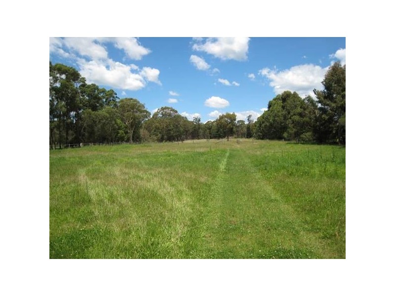 125 Nattai Street, Tahmoor NSW 2573