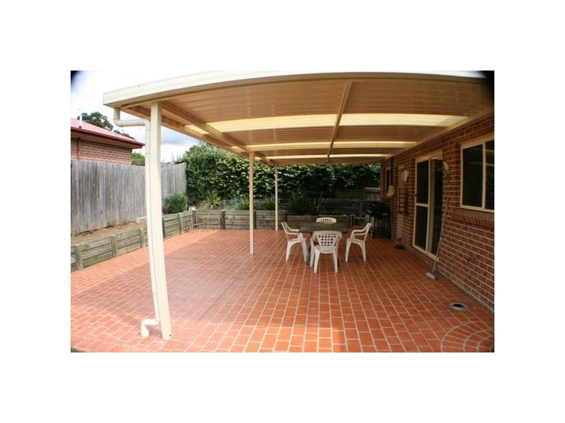 1 Ryan Street, Thirlmere NSW 2572