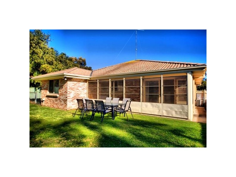 10 Westbourne Avenue, Thirlmere NSW 2572