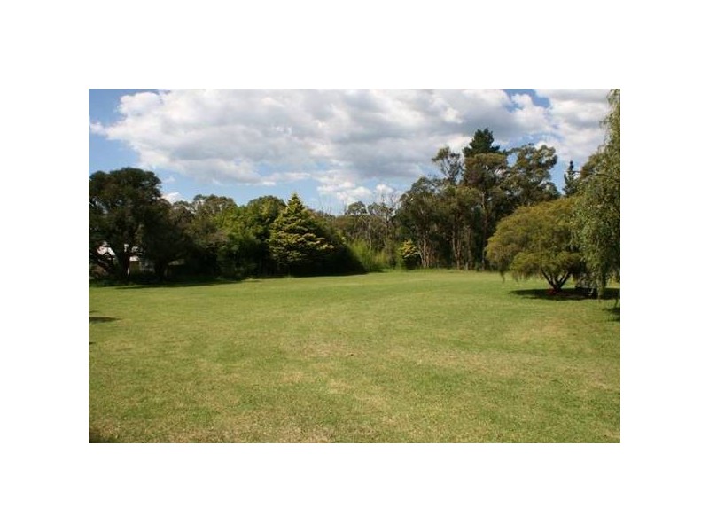 20 George Ping Drive, Thirlmere NSW 2572