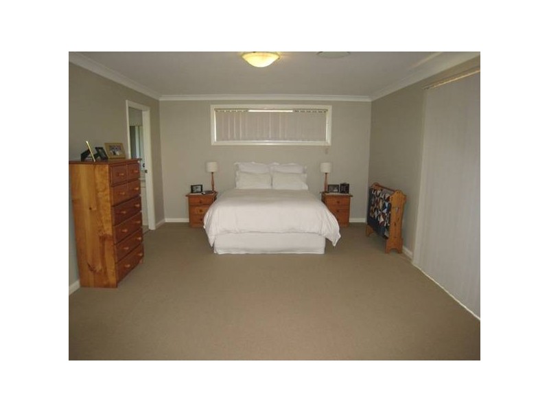 1 Weeta Street, Picton NSW 2571