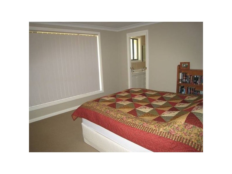 1 Weeta Street, Picton NSW 2571