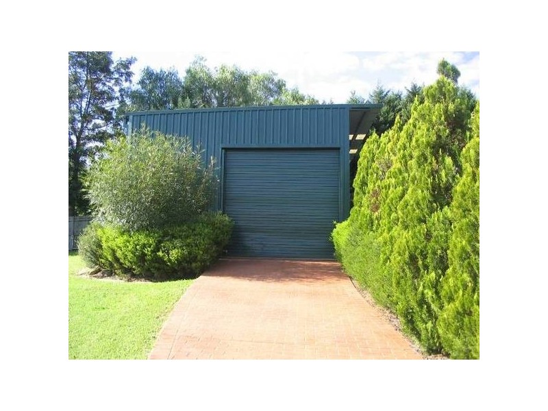 7 Bottlebrush Cl, Picton NSW 2571