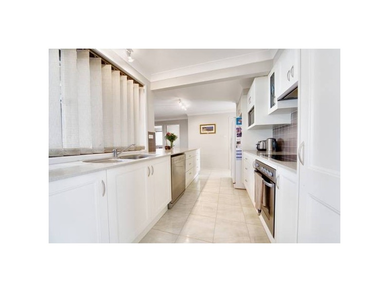 17 Grenfell Street, Buxton NSW 2571