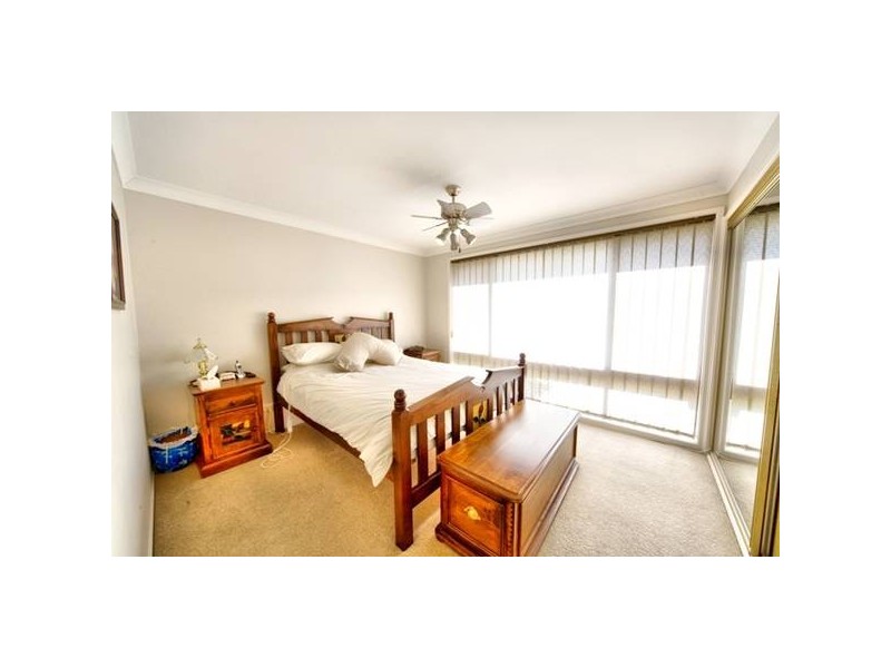 17 Grenfell Street, Buxton NSW 2571