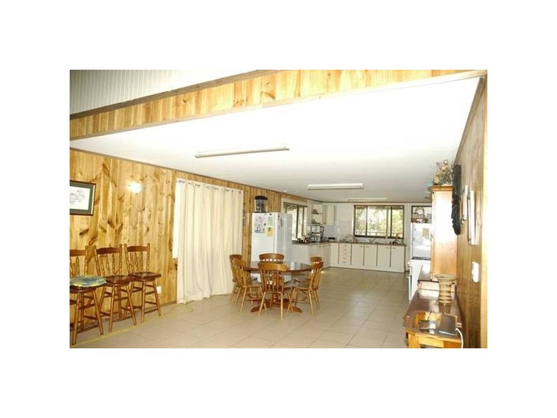 Pheasants Nest NSW 2574