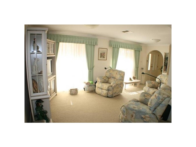 6 Dudley Place, Tahmoor NSW 2573