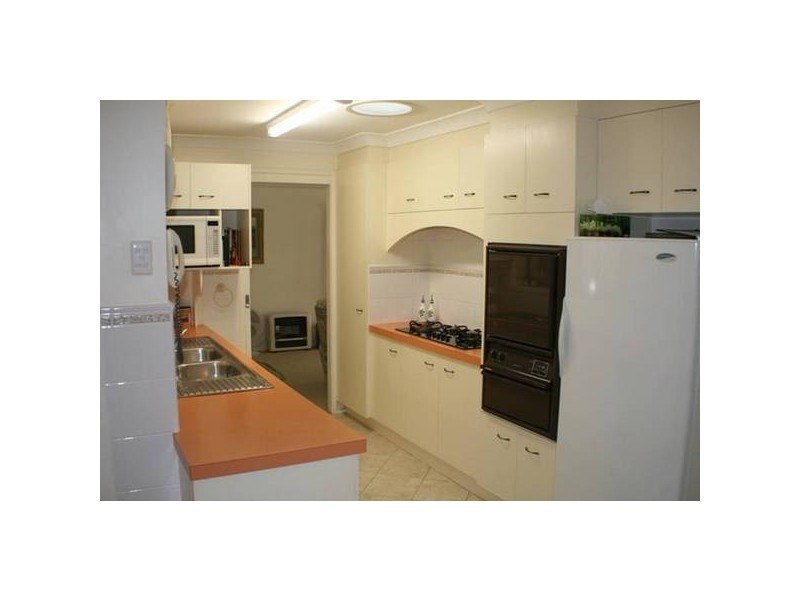 6 Dudley Place, Tahmoor NSW 2573