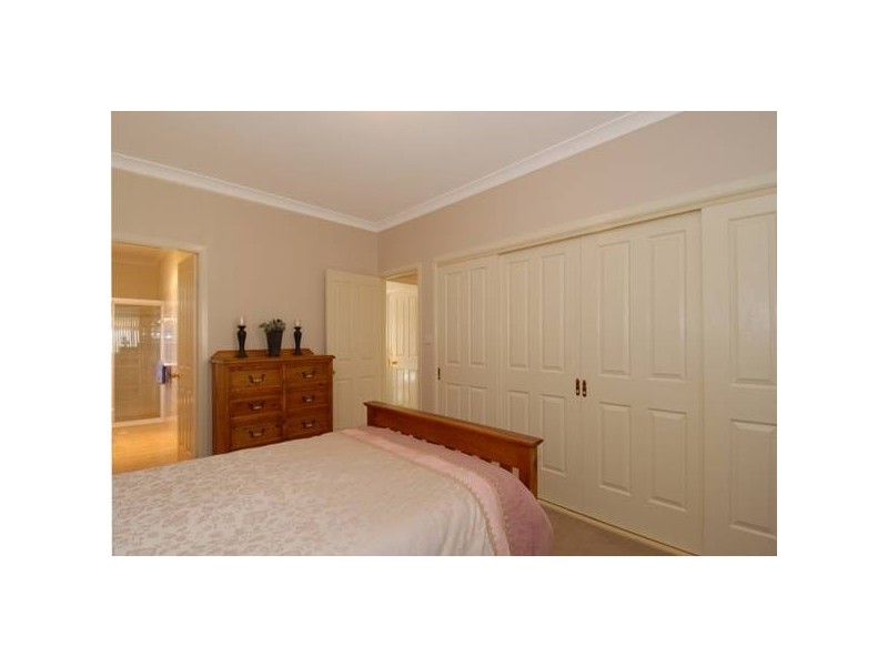 4A Antill Street, Thirlmere NSW 2572