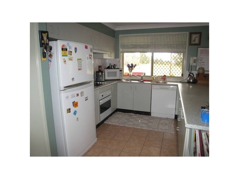 121 Great Southern Road, Bargo NSW 2574