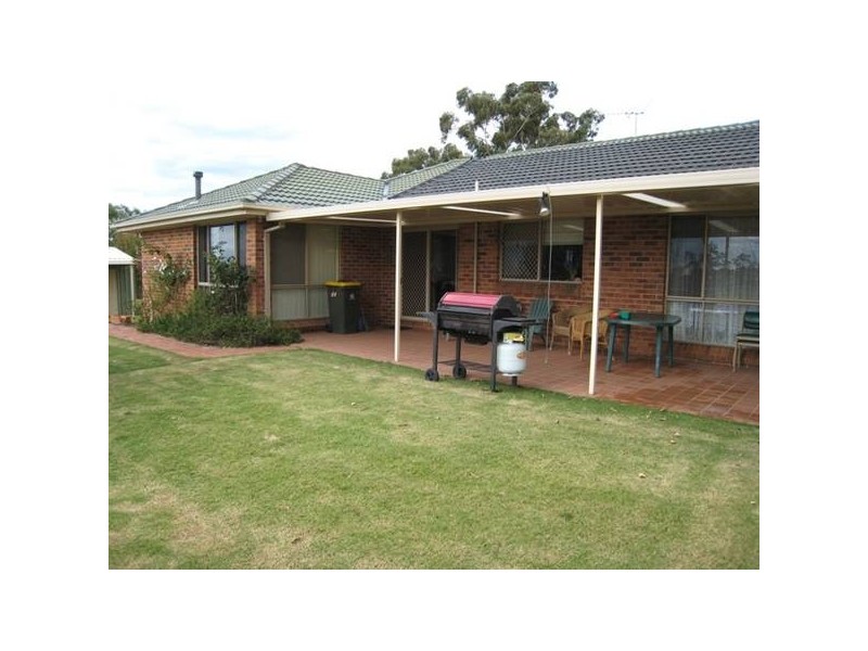 121 Great Southern Road, Bargo NSW 2574