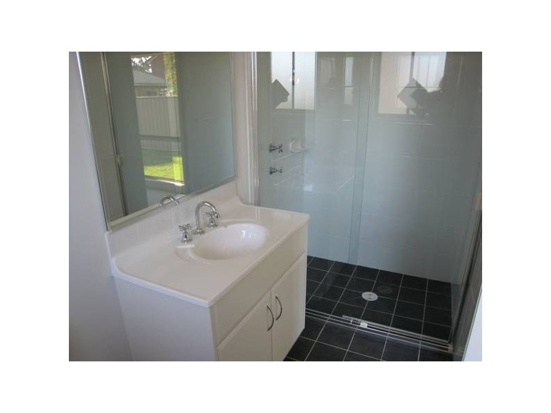 8B Mason Street, Thirlmere NSW 2572