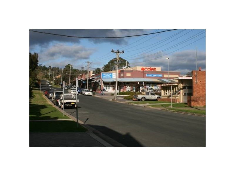 7/4 Margaret Street, Picton NSW 2571