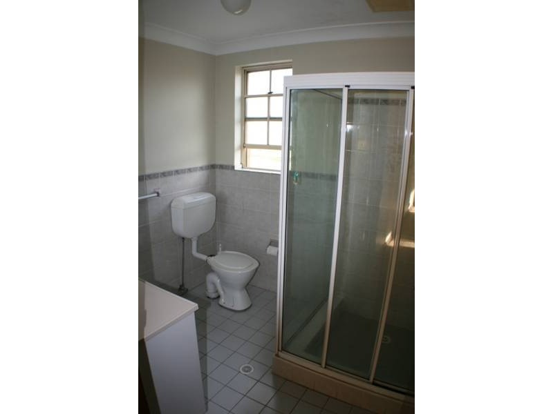 7/4 Margaret Street, Picton NSW 2571