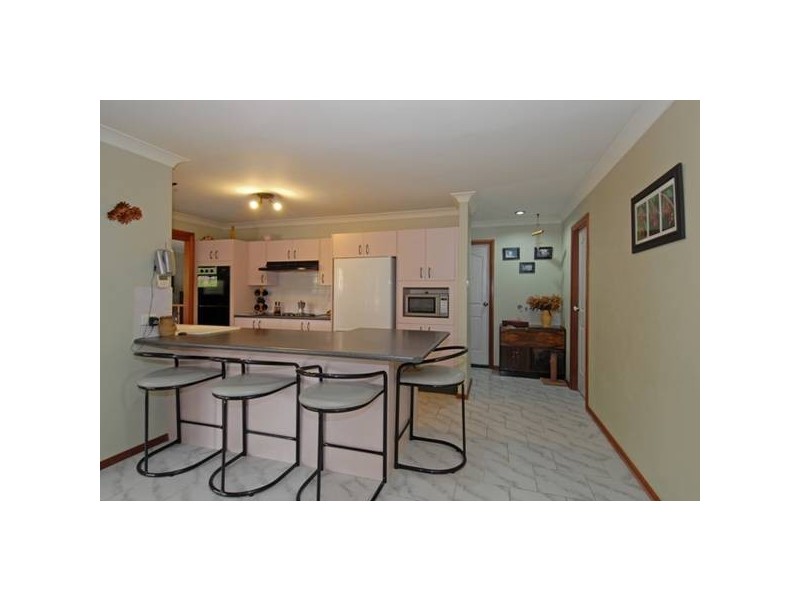 3 Bottlebrush Close, Picton NSW 2571