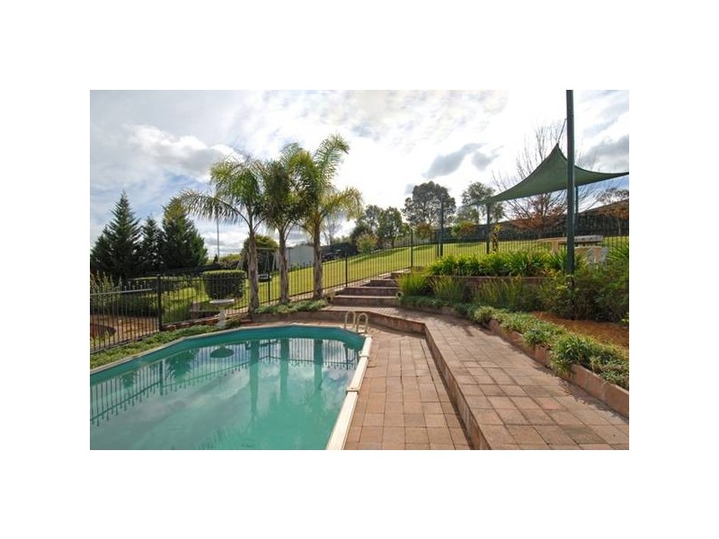3 Bottlebrush Close, Picton NSW 2571