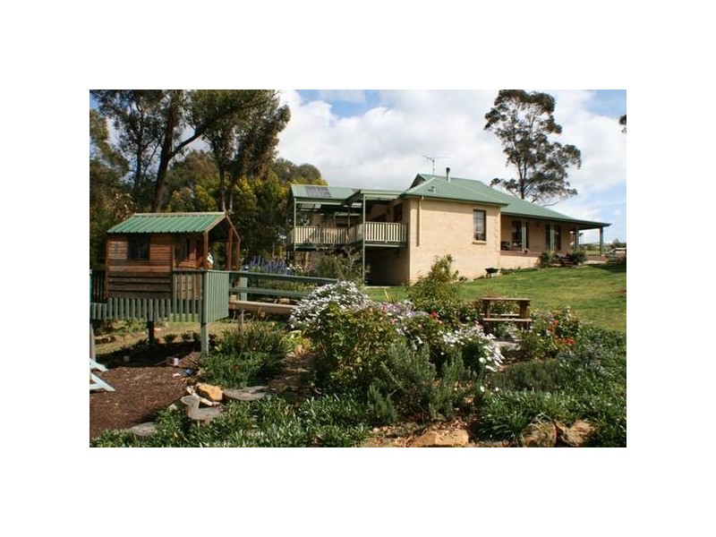 6 Dunroman Lane, Buxton NSW 2571