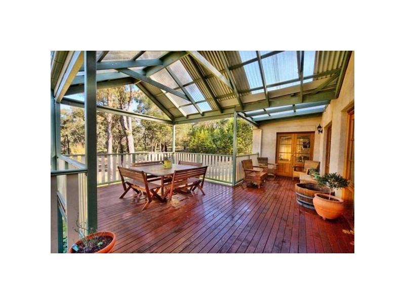 6 Dunroman Lane, Buxton NSW 2571