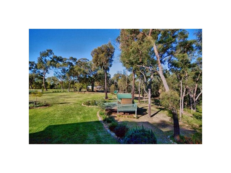 6 Dunroman Lane, Buxton NSW 2571