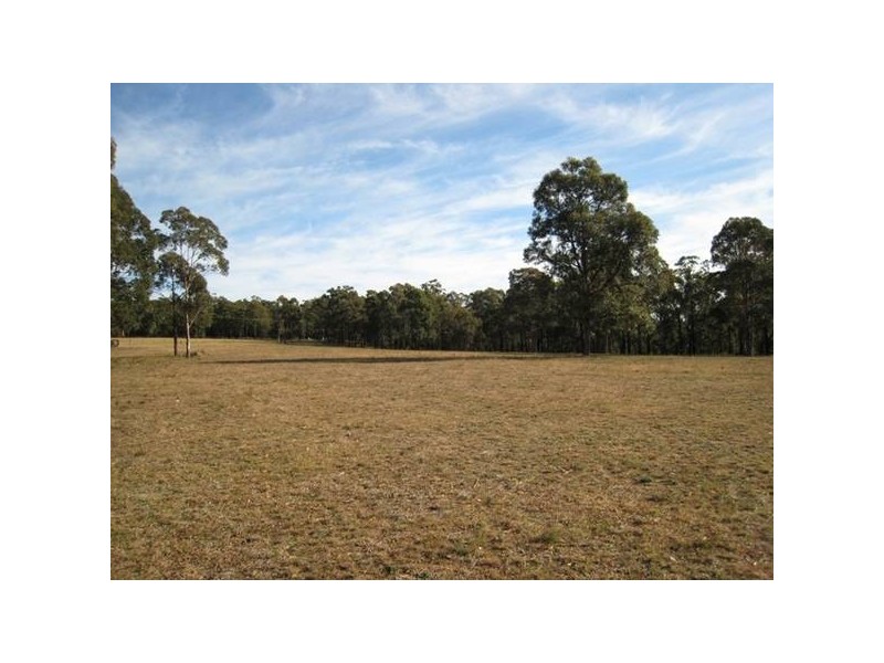 295 Bonds Road, Thirlmere NSW 2572