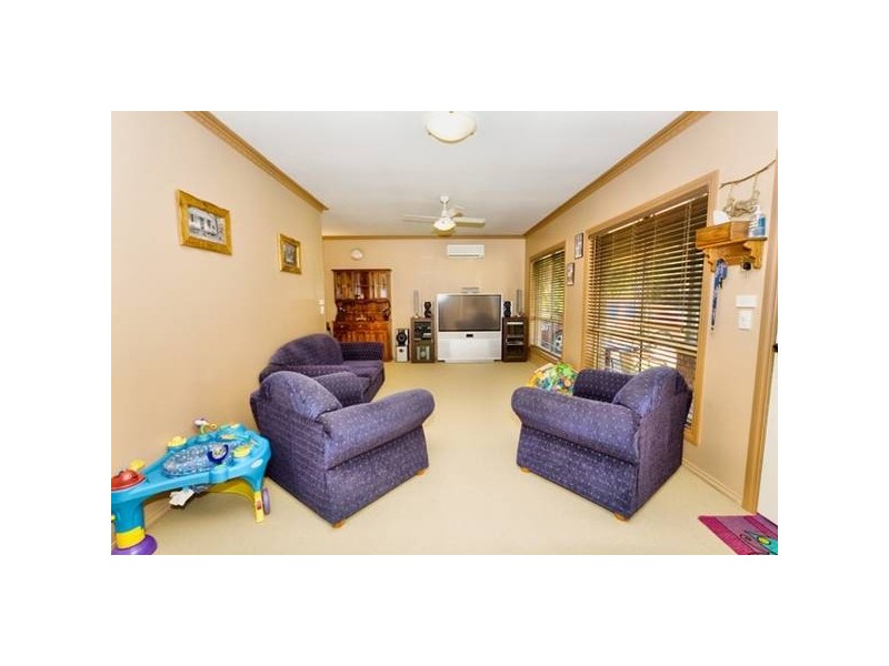 1 Ryan St, Thirlmere NSW 2572