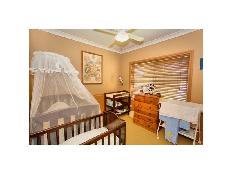 1 Ryan St, Thirlmere NSW 2572