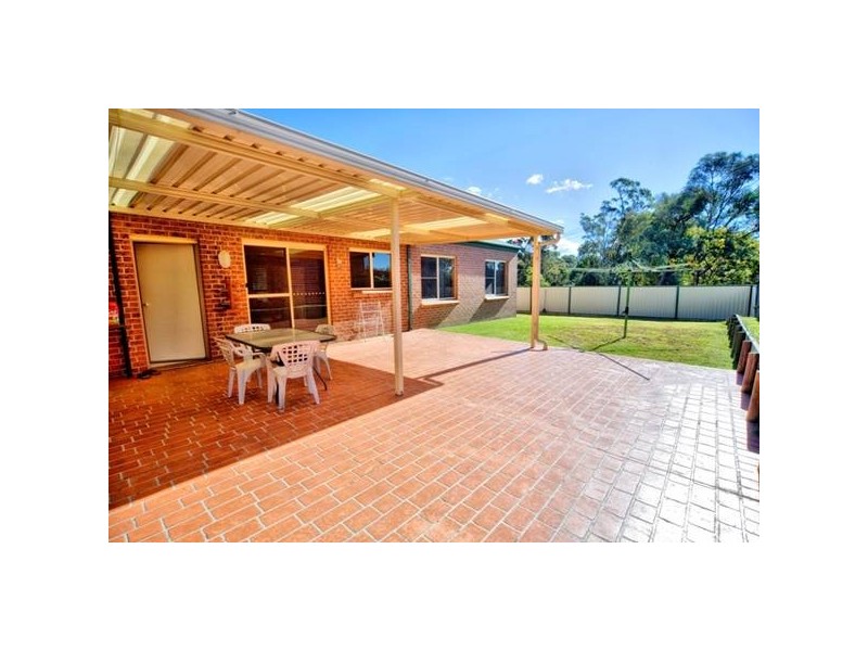 1 Ryan St, Thirlmere NSW 2572