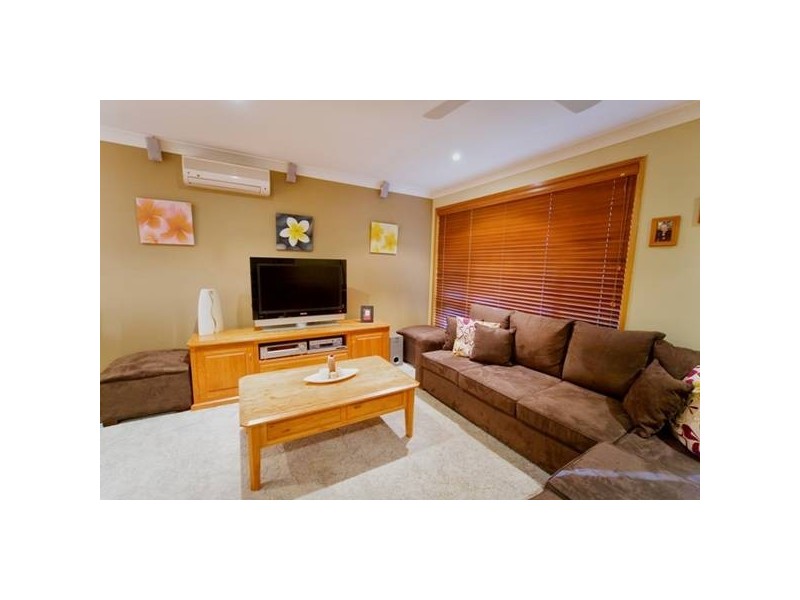 8 Western Road, Yerrinbool NSW 2575
