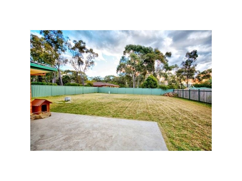8 Western Road, Yerrinbool NSW 2575