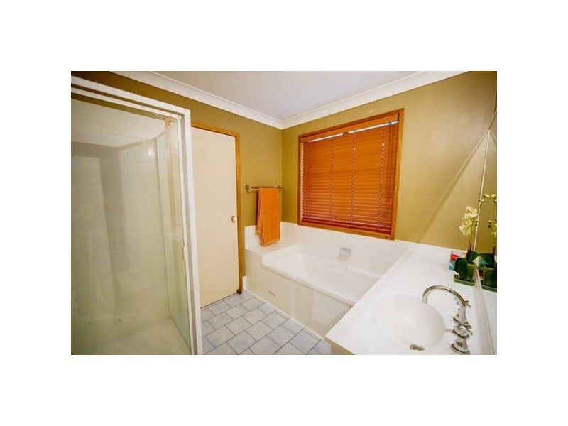 8 Western Road, Yerrinbool NSW 2575
