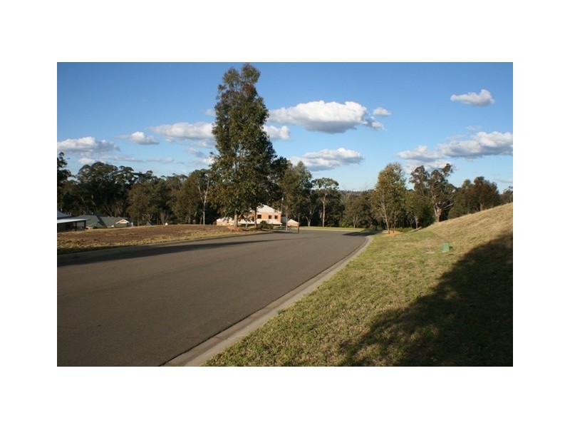 4 The Ironbarks, Picton NSW 2571