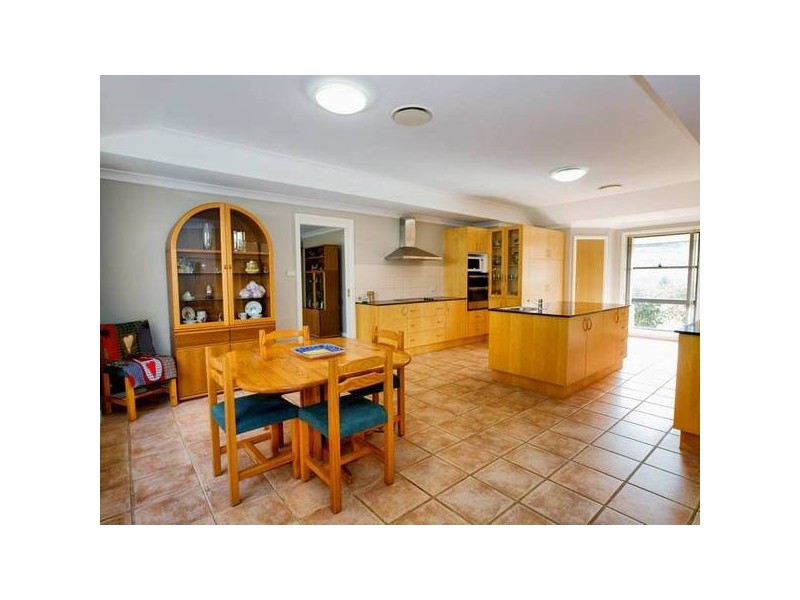 1 Weeta Street, Picton NSW 2571