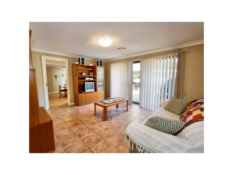 1 Weeta Street, Picton NSW 2571